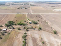 2126 Simecek Rd, Yorktown, TX 78164