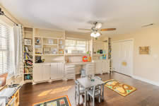 246 Royal Oaks #1, Yorktown, TX 78164