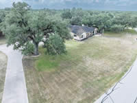 246 Royal Oaks #1, Yorktown, TX 78164