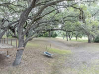246 Royal Oaks #1, Yorktown, TX 78164