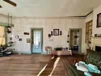 305 N. Riedel, Yorktown, TX 78164