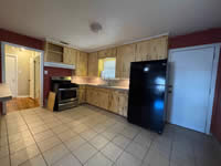 607 Lavaca, Cuero, TX 77954