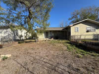 607 Lavaca, Cuero, TX 77954