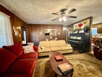654 E. Seventh St, Yorktown, TX 78164