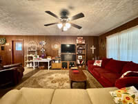 654 E. Seventh St, Yorktown, TX 78164