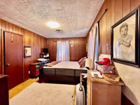 654 E. Seventh St, Yorktown, TX 78164