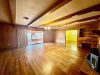 788 Metting School Rd, Yorktown, TX 78164