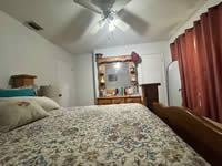 807 W. Tenth St., Yorktown, TX 78164