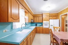 94 Crestview Rd., Yorktown, TX 78164