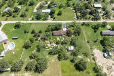 94 Crestview Rd., Yorktown, TX 78164